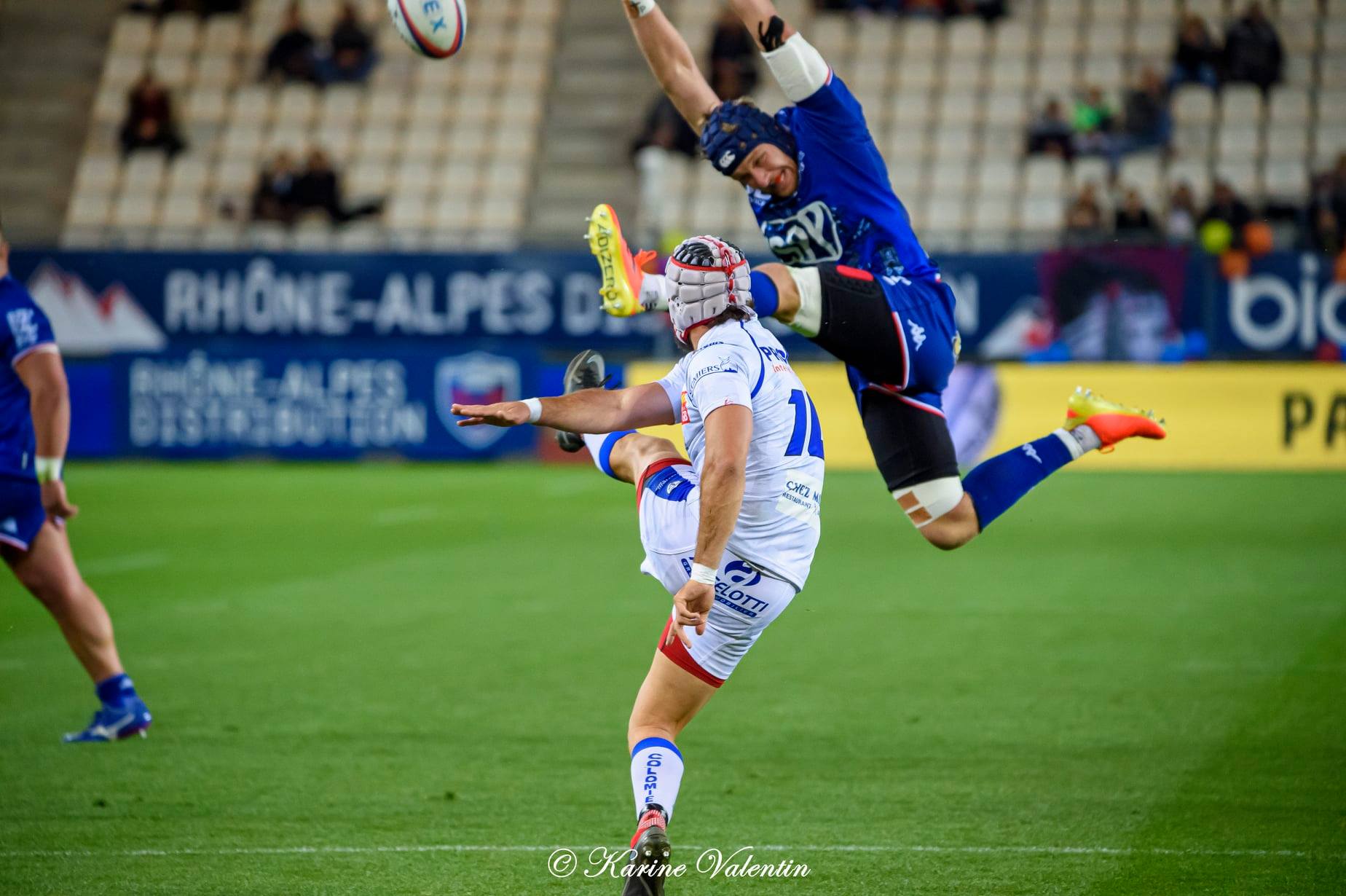 Antonin BERRUYER -  FC Grenoble Rugby - US Colomiers - Rugby - Grenoble Vs Colomiers (#FCGvsUSCRoct2021) Photo by: Karine Valentin | Siuxy Sports 2021-10-29