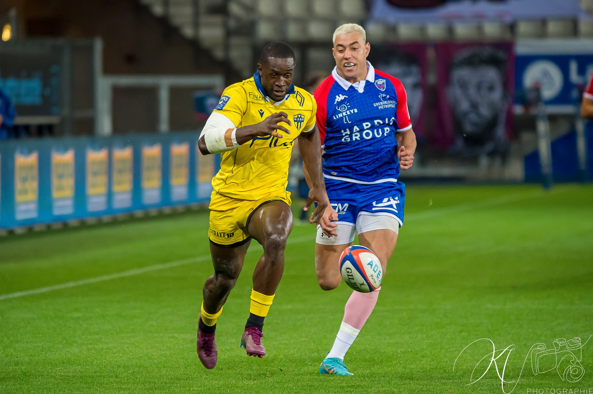 Karim QADIRI -  FC Grenoble Rugby - USON Nevers - Rugby - FC GRENOBLE RUGBY (19) VS USON NEVERS (18) - 2022 (#FCGvsUSONm22022) Photo by: Karine Valentin | Siuxy Sports 2022-10-27