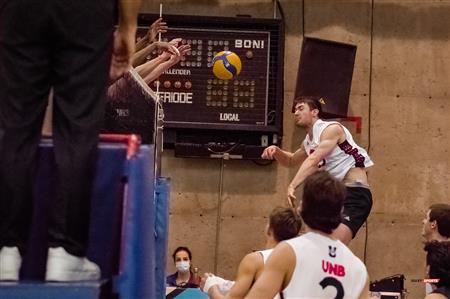 Université de Montréal (3) vs University of New Brunswick (0)