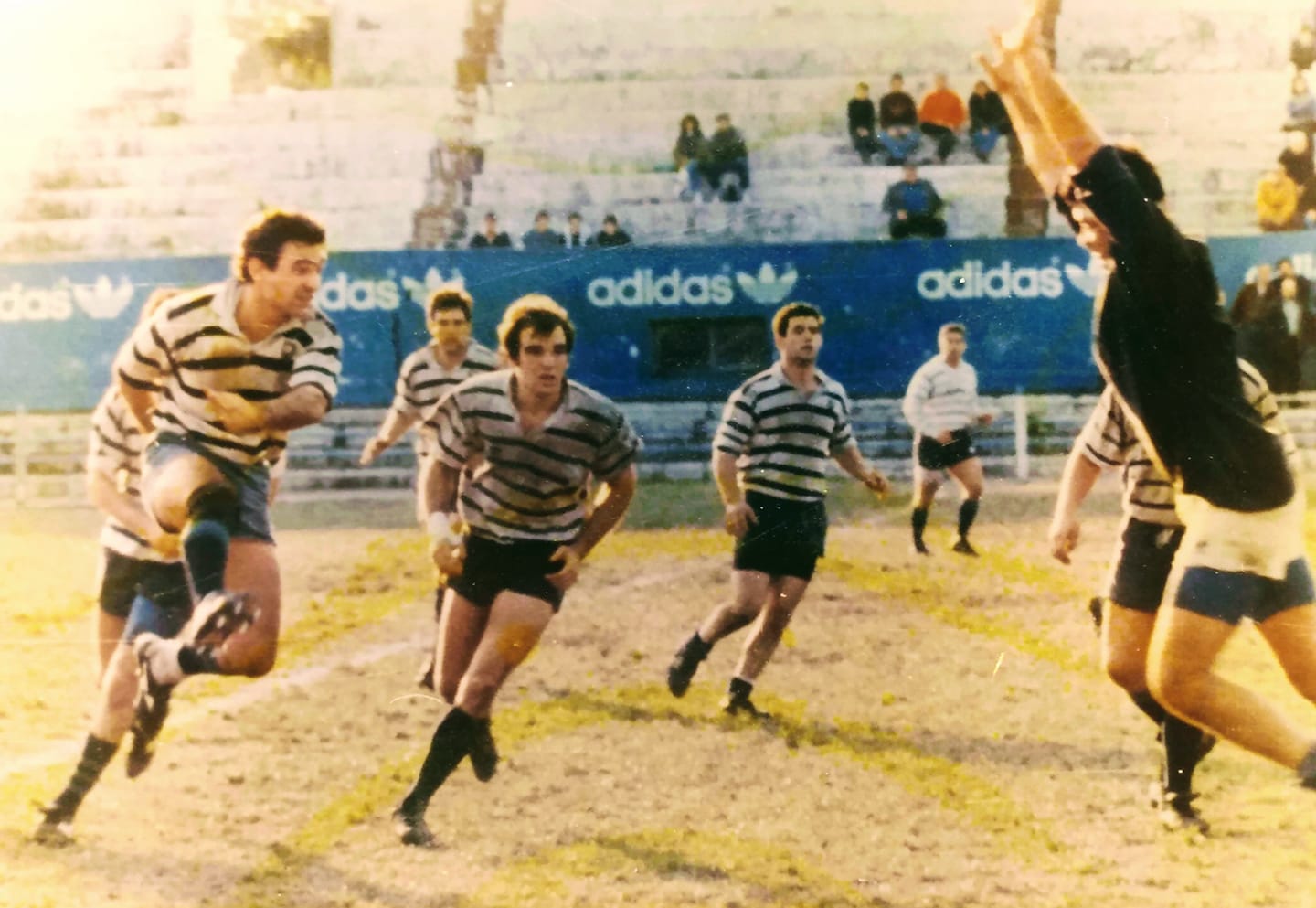 Gaston BONIFACE -  Club San Fernando - Club de Gimnasia y Esgrima - Rugby - 1988 ? Sanfer contra GEBA () Photo by:  | Siuxy Sports 1988-06-01