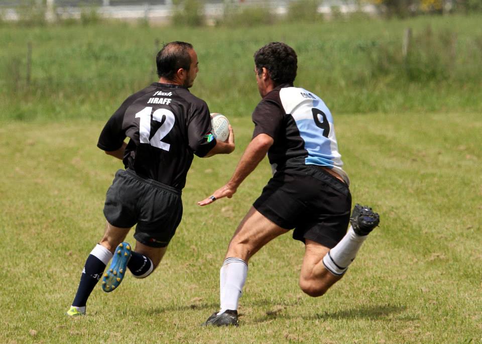  Cambalache XV - Centro Naval - RugbyV - Cambalache XV vs RON XV (Centro Naval) - Primer Enc. Veteranos en Areco con Vaquillona c/Cuero 2014 (#CambalacheXVvsRONXV2014) Photo by: Luis Robredo | Siuxy Sports 2014-10-18
