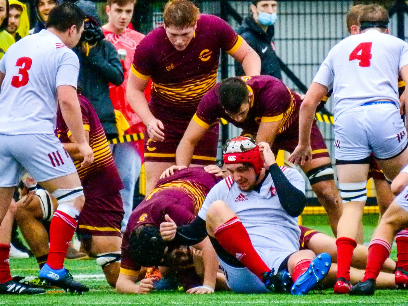 Thomas ARTMANN - Victor DION - Tye WALLACE -  Université Concordia - Université McGill - Rugby -  (#ConcordiaVsMcGill2021) Photo by:  | Siuxy Sports 2021-10-02