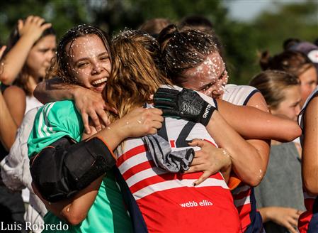 Festejos campeonato 2021 de Hockey - Asociación de Hockey del Oeste