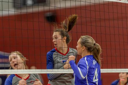 RSEQ - Volley Fém (D2) - ETS (2) vs (3) UQAR - Reel A1