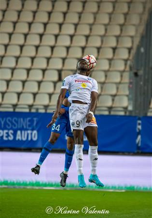 Grenoble Foot 38 vs Chamois Niortais FC