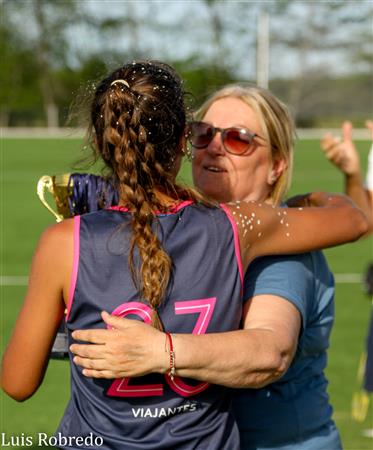 Festejos campeonato 2021 de Hockey - Asociación de Hockey del Oeste