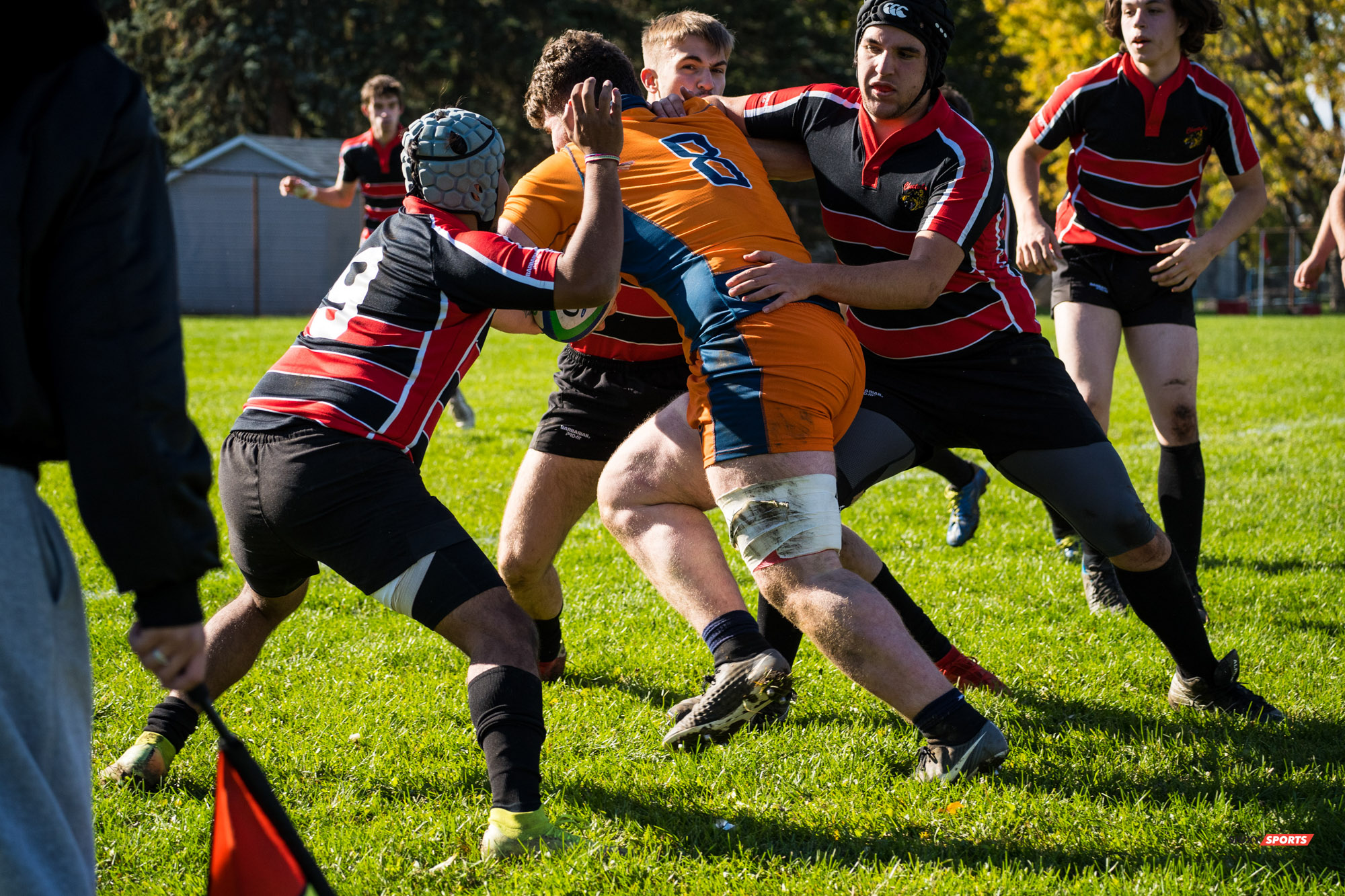 Jean-Baptiste HEBERT -  Cégep Vanier - Cégep André Laurendeau - Rugby - Imparable le #8 AL pour atteindre l'ingoal (#VanierVsAL2021M) Photo by:  | Siuxy Sports 2021-10-24