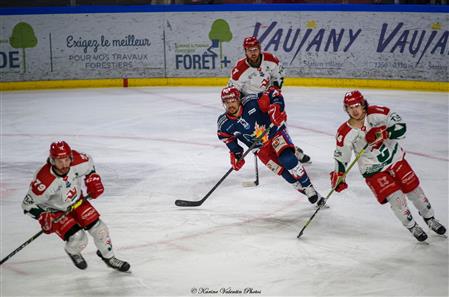 GRENOBLE (7) VS CERGY (0)