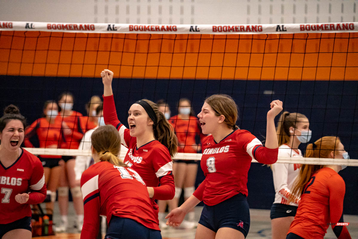  Cégep André Laurendeau - Cégep Trois-Rivières - Volleyball - André Laurendeau vs Trois Rivières - Volley (#BoomerangVsDiablos2022) Photo by:  | Siuxy Sports 2022-02-20