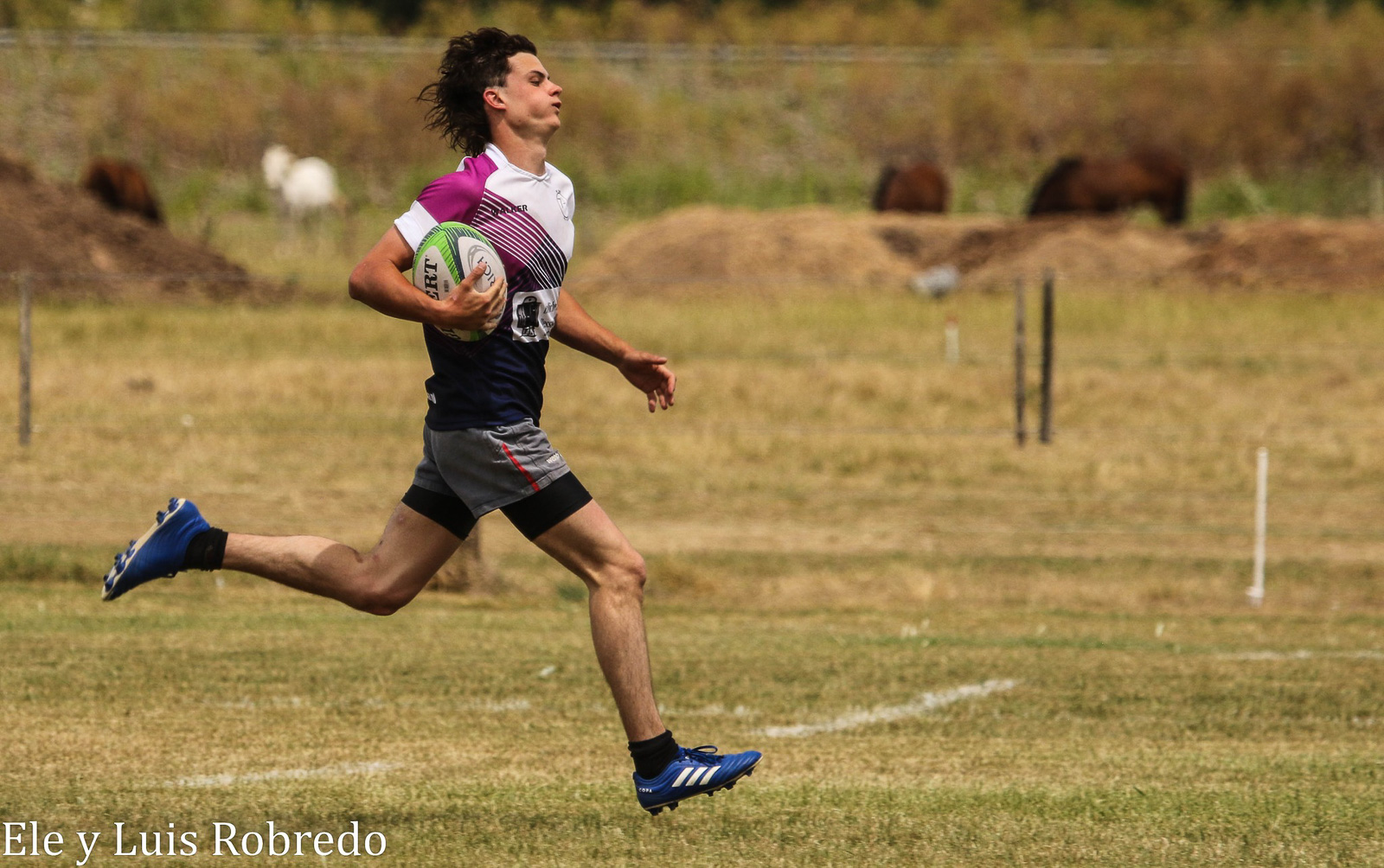  Areco Rugby Club -  - Rugby - XXII Seven de la Tradición 2022 - Areco - Reel A3 - Game (#XXIISevTrad2022RA3) Photo by: Luis Robredo | Siuxy Sports 2022-12-03
