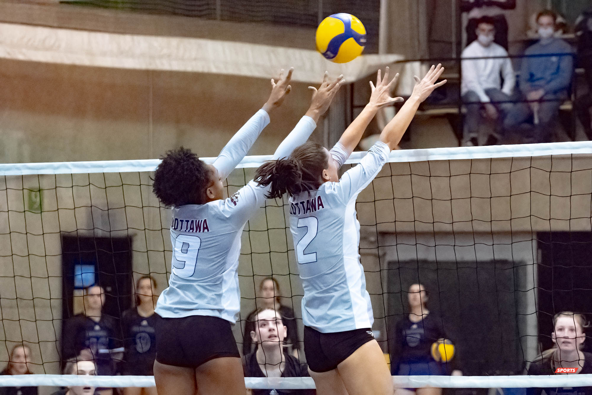 Janae MCKAY -  Université de Montréal - Université Ottawa - Volleyball -  (#VolleyUdeMvsUOttawaFW) Photo by:  | Siuxy Sports 2021-11-12