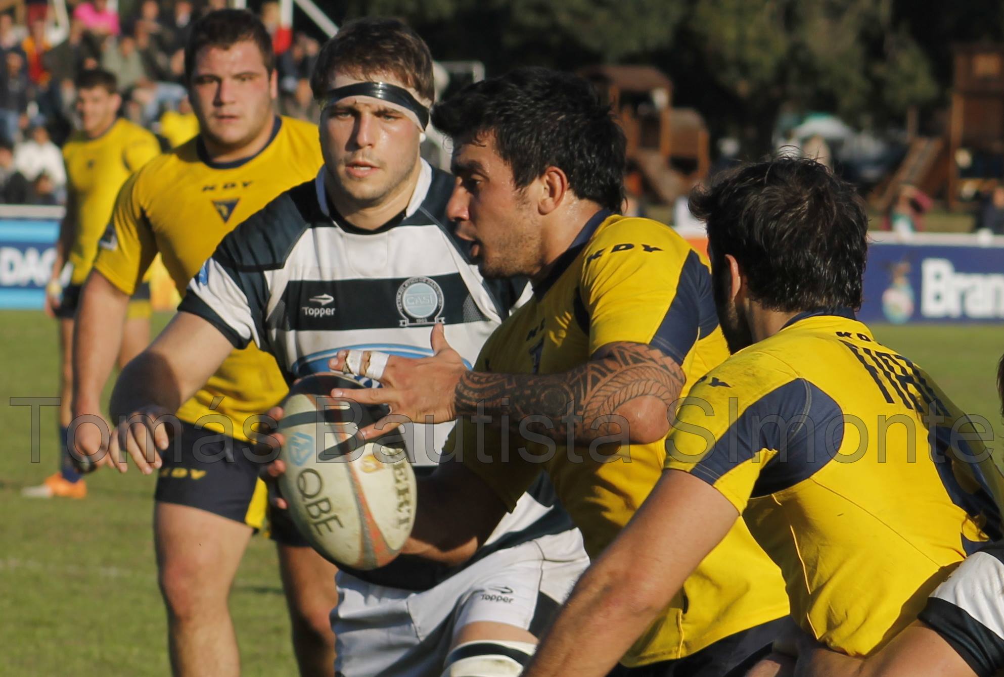 Juan GENTILE -  La Plata Rugby Club - Club Atlético de San Isidro - Rugby -  () Photo by: Tomás Bautista Simonte | Siuxy Sports 2014-06-09