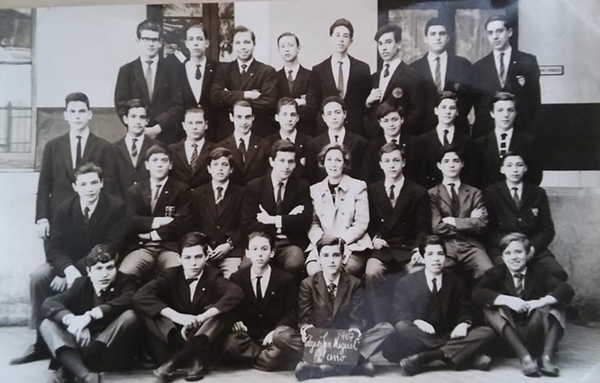  Colegio San Miguel  -  - Social - Egresados 1970 - 2do año (#CSanMiguelCamada70) Photo by:  | Siuxy Sports 1967-06-01