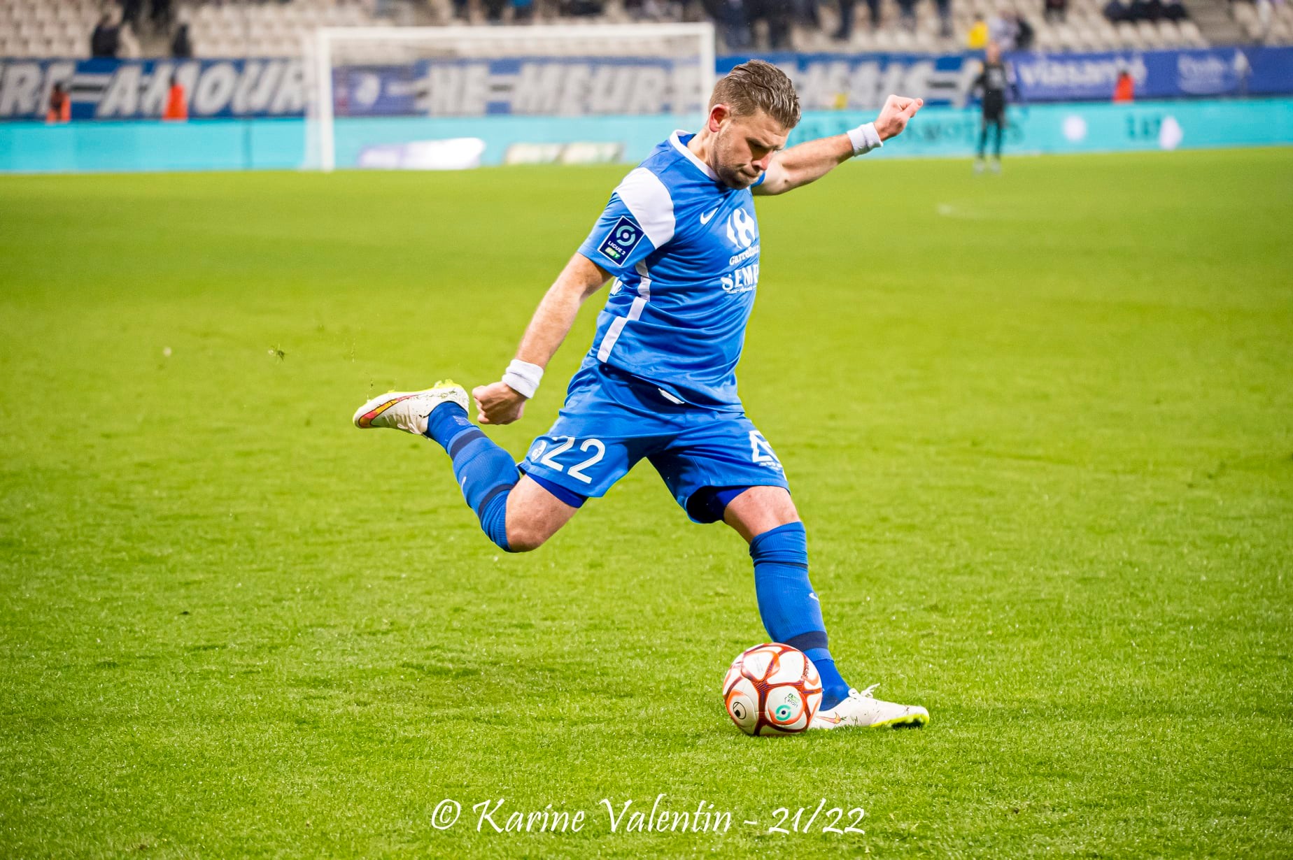 Yoric RAVET -  Grenoble Foot 38 -  - Soccer - GF38 vs AJ Auxerre (#GF38vsAJAuxerre2022jan) Photo by: Karine Valentin | Siuxy Sports 2022-01-08