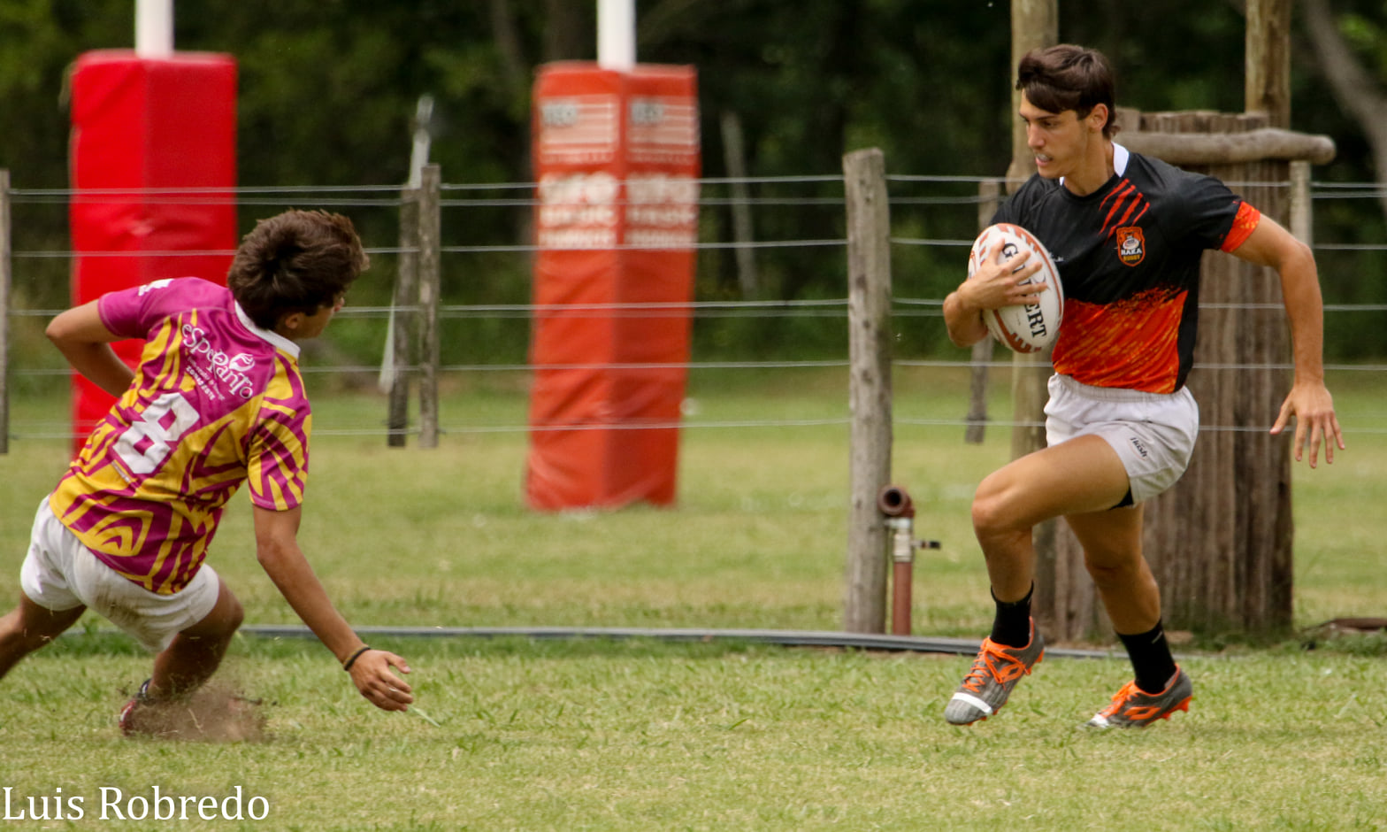  Haka Fitness Club - Luján Rugby Club - Rugby - Seven de la Tradición 2021 - San Antonio de Areco (#SevenTradicion2021-HakaVsLRC) Photo by: Luis Robredo | Siuxy Sports 2021-12-05