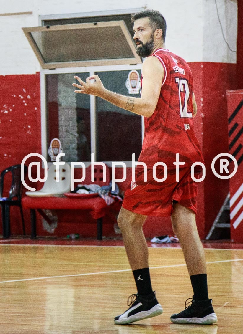 Sebastian SEVEGNANI -  Ramos Mejía Lawn Tennis Club - Centro Deportivo Huracán de San Justo - Basketball - Ramos Mejia Lawn Tenis Club Vs Huracan de San Justo - 2022 - Liga Federal (#RMLTCvsHSJ2022metro) Photo by: Alan Roy Bahamonde | Siuxy Sports 2022-02-12