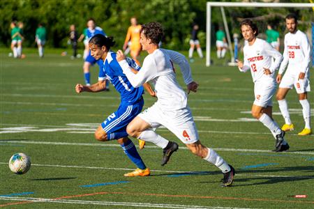 SOCCER Masc - CARABINS (2) VS (2) PATRIOTES - RSEQ #1