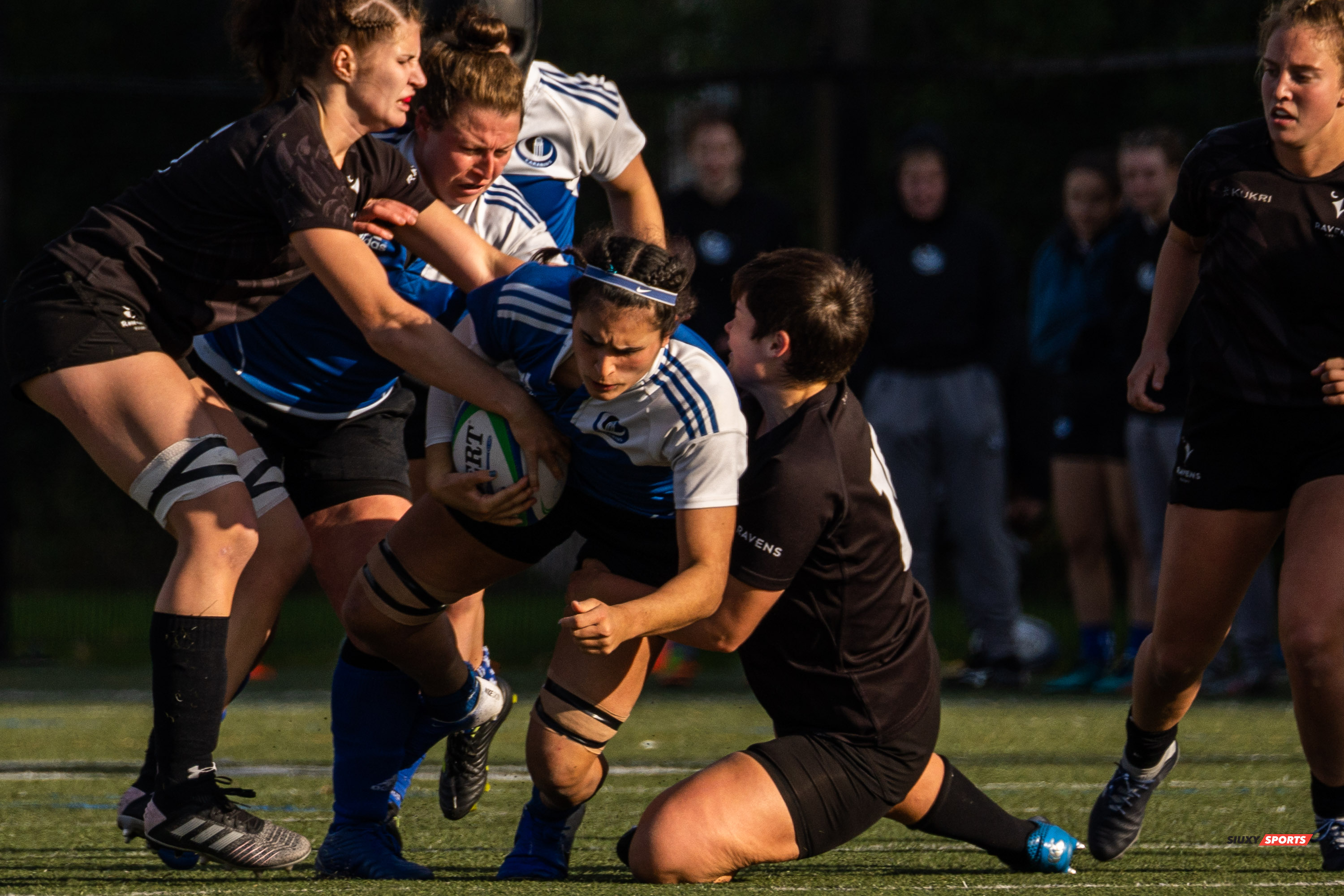 Samantha ALBERT - Sierra DE VRIES - Maevis MEADOWS - Ophélia POISSON-VECCHIO -  Université de Montréal - Université Carleton - Rugby -  (#3UdeMvsCarletonF) Photo by:  | Siuxy Sports 2021-11-07