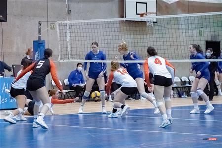 Université de Montréal vs Université du Québec à Trois Rivières - Volleyball Fém