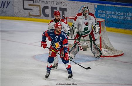 GRENOBLE (7) VS CERGY (0)