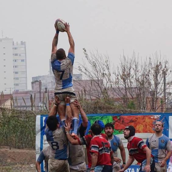Agustin MBAZBAZ -  Centro Naval -  - Rugby - Alto line () Photo by:  | Siuxy Sports 2015-07-12