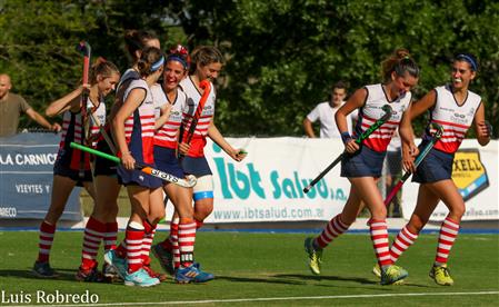 Festejos campeonato 2021 de Hockey - Asociación de Hockey del Oeste