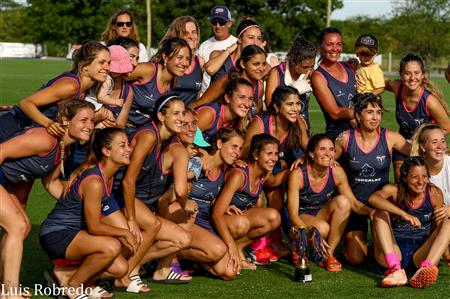 Festejos campeonato 2021 de Hockey - Asociación de Hockey del Oeste