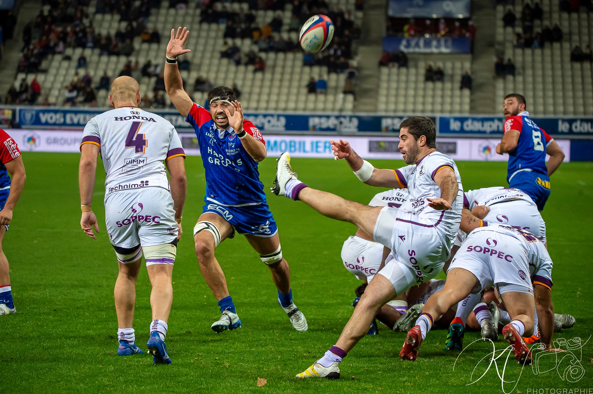 Thibaut MARTEL -  FC Grenoble Rugby - Soyaux Angoulême - Rugby - FC Grenoble (24) VS (18) Soyaux Angoulême (2022) (#FCGvsSA2022R11) Photo by: Karine Valentin | Siuxy Sports 2022-11-18