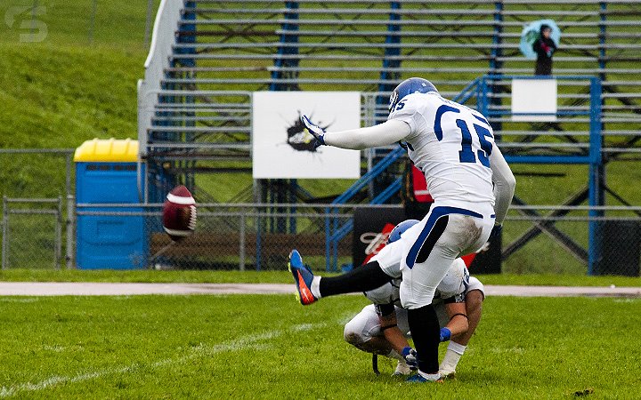  Université de Sherbrooke - Université de Montréal - Football - RSEQ Football - Sherbrooke (20) VS (11) U. de Montréal (#RSEQFootballSHRvUdM2011A) Photo by: Simon Duquette | Siuxy Sports 2011-10-01