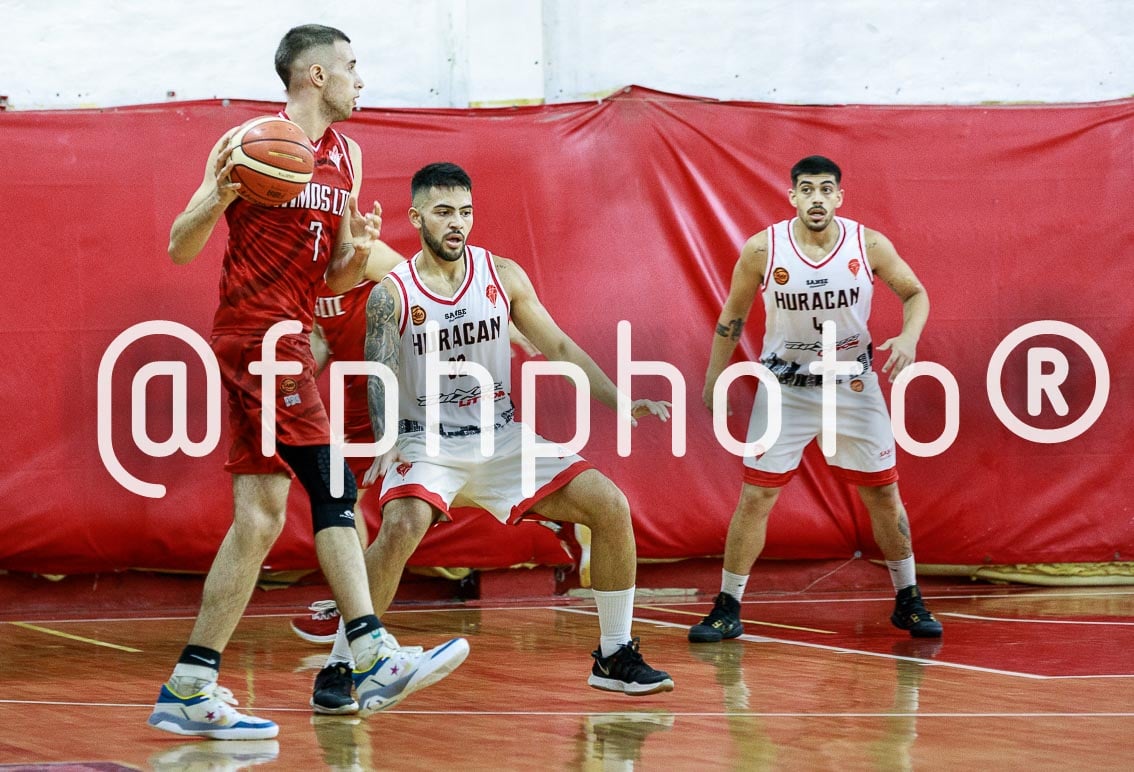 Santiago YASKULKA -  Ramos Mejía Lawn Tennis Club - Centro Deportivo Huracán de San Justo - Basketball - Ramos Mejia Lawn Tenis Club Vs Huracan de San Justo - 2022 - Liga Federal (#RMLTCvsHSJ2022metro) Photo by: Alan Roy Bahamonde | Siuxy Sports 2022-02-12