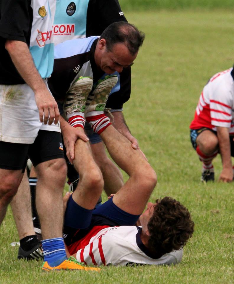  Areco Rugby Club - Centro Naval - RugbyV - Areco vs RON XV (Centro Naval) - Primer Encuentro de Veteranos en Areco con Vaquillona c/ Cuero 2014 (#ArecoVsRONXV2014) Photo by: Luis Robredo | Siuxy Sports 2014-10-18