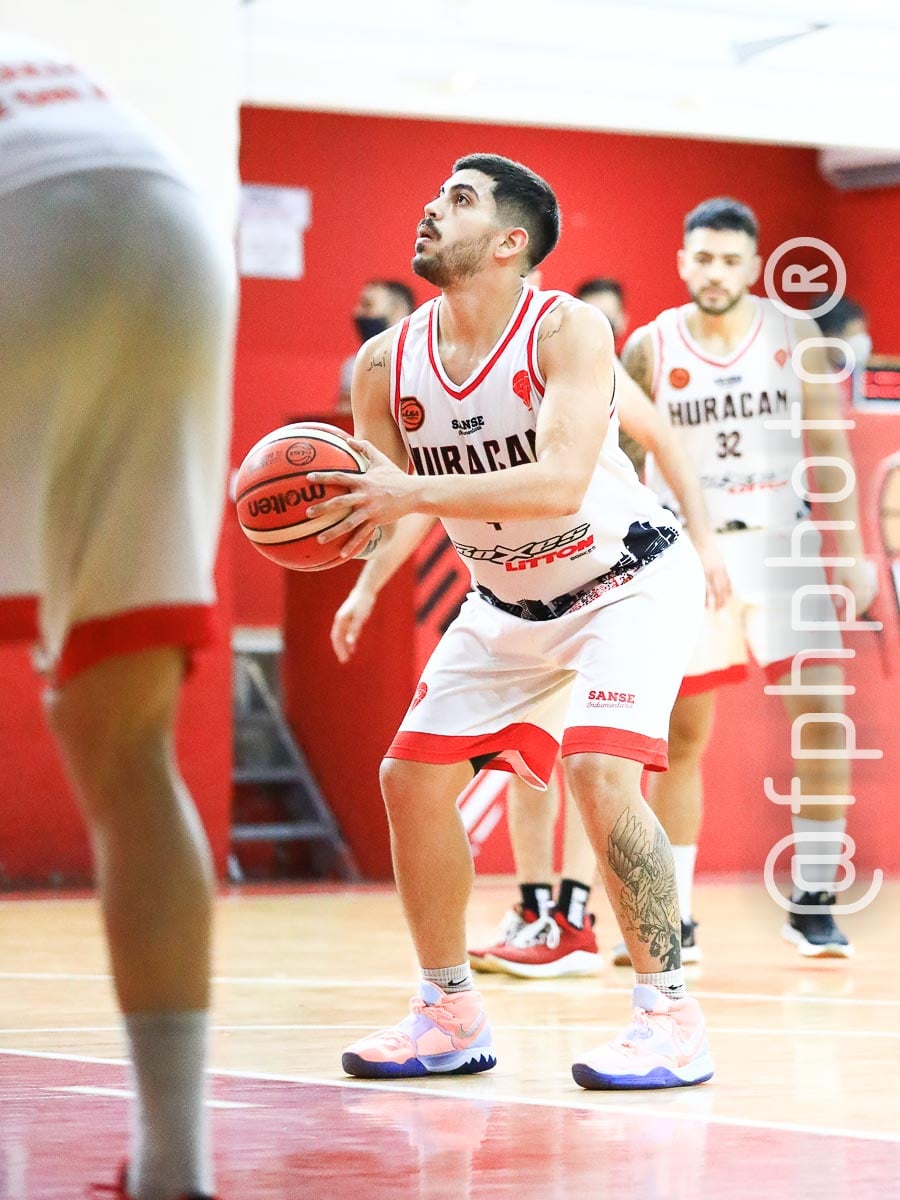  Ramos Mejía Lawn Tennis Club - Centro Deportivo Huracán de San Justo - Basketball - Ramos Mejia Lawn Tenis Club (83) Vs (54) Huracan de San Justo - 2022 - Liga Federal (#RMLTCVSHSJ2022fed) Photo by: Alan Roy Bahamonde | Siuxy Sports 2022-04-12