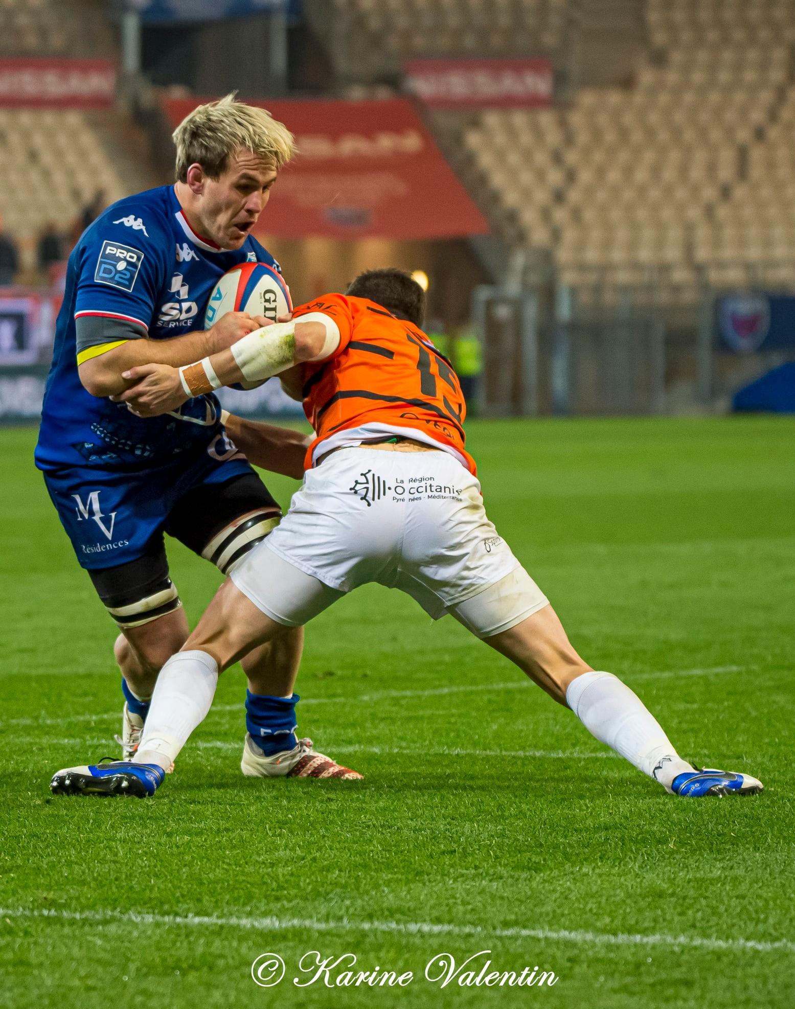 Marnus SCHOEMAN -  FC Grenoble Rugby - Racing Club Narbonnais - Rugby -  (#GrenobleVsNarbonne2021Nov) Photo by: Karine Valentin | Siuxy Sports 2021-11-26