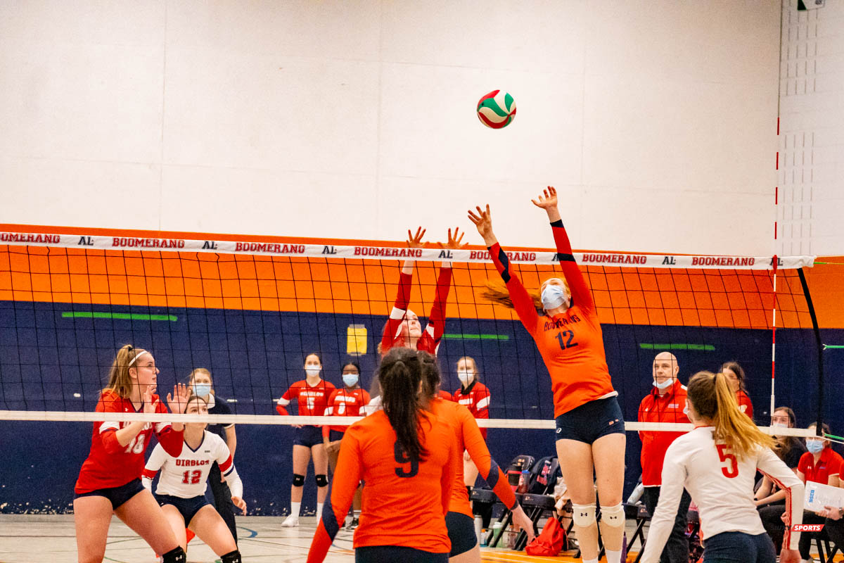  Cégep André Laurendeau - Cégep Trois-Rivières - Volleyball - André Laurendeau vs Trois Rivières - Volley (#BoomerangVsDiablos2022) Photo by:  | Siuxy Sports 2022-02-20