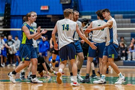 RSEQ - VOLLEYBALL C M D2 SUD-OUEST - TOURNOI 4 - SECTION A - NOMADES (1) VS (2) AIGLES
