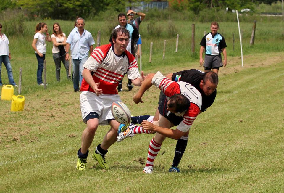  Areco Rugby Club - Centro Naval - RugbyV - Areco vs RON XV (Centro Naval) - Primer Encuentro de Veteranos en Areco con Vaquillona c/ Cuero 2014 (#ArecoVsRONXV2014) Photo by: Luis Robredo | Siuxy Sports 2014-10-18