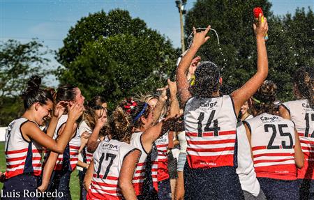 Festejos campeonato 2021 de Hockey - Asociación de Hockey del Oeste