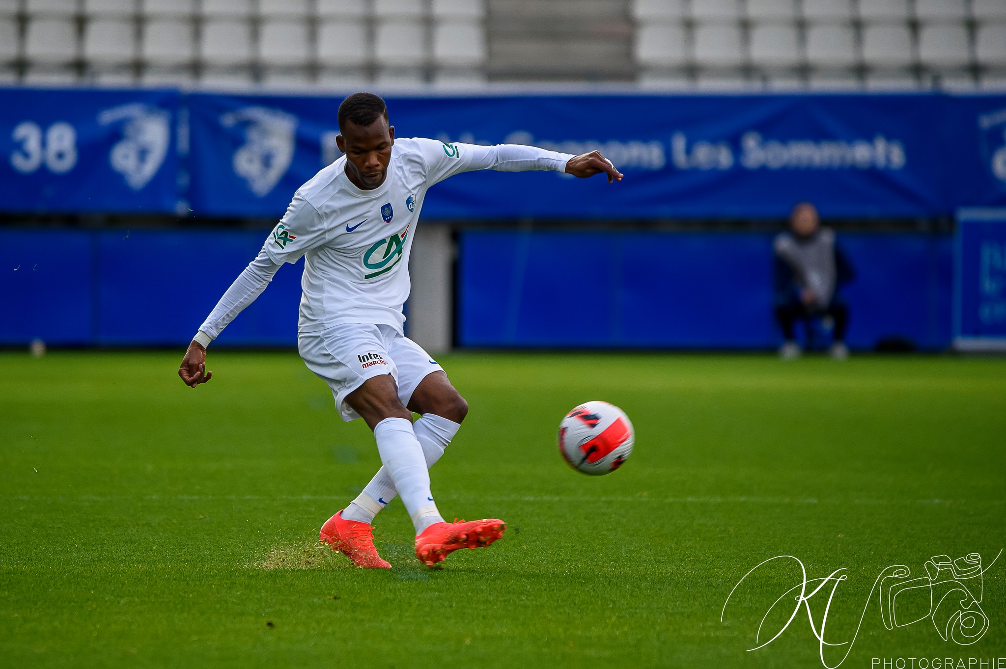  Grenoble Foot 38 - FC Villefranche Beaujolais - Soccer - GF38 (2) vs (0) FCVB (#GF38vsFCVB2022) Photo by: Karine Valentin | Siuxy Sports 2022-11-19