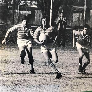 En los comienzos, jugando en Hindu