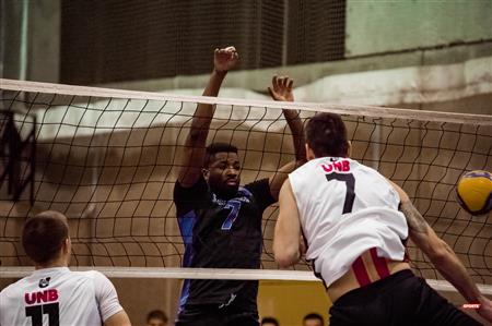 Université de Montréal (3) vs University of New Brunswick (0)
