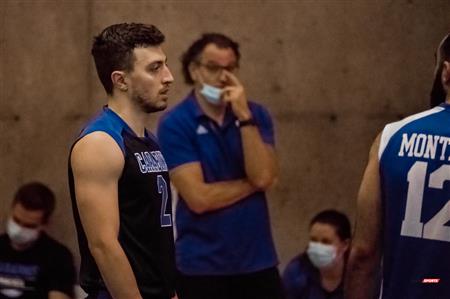 Université de Montréal (3) vs University of New Brunswick (0)