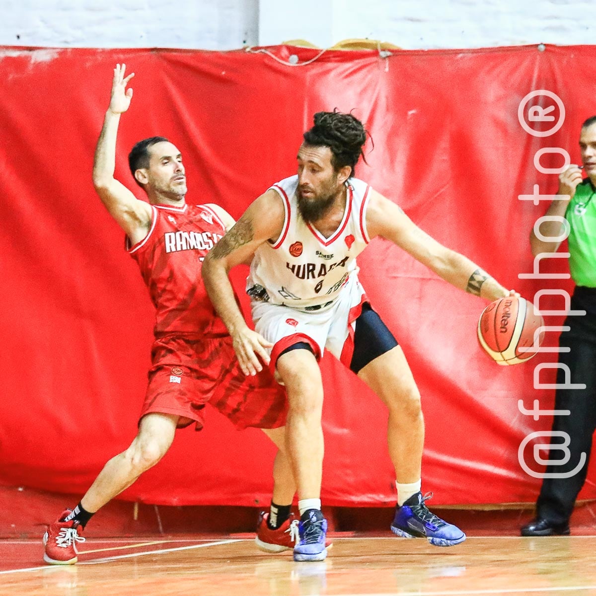 Ariel GARCÍA - Javier SÁNCHEZ -  Ramos Mejía Lawn Tennis Club - Centro Deportivo Huracán de San Justo - Basketball - Ramos Mejia Lawn Tenis Club (83) Vs (54) Huracan de San Justo - 2022 - Liga Federal (#RMLTCVSHSJ2022fed) Photo by: Alan Roy Bahamonde | Siuxy Sports 2022-04-12