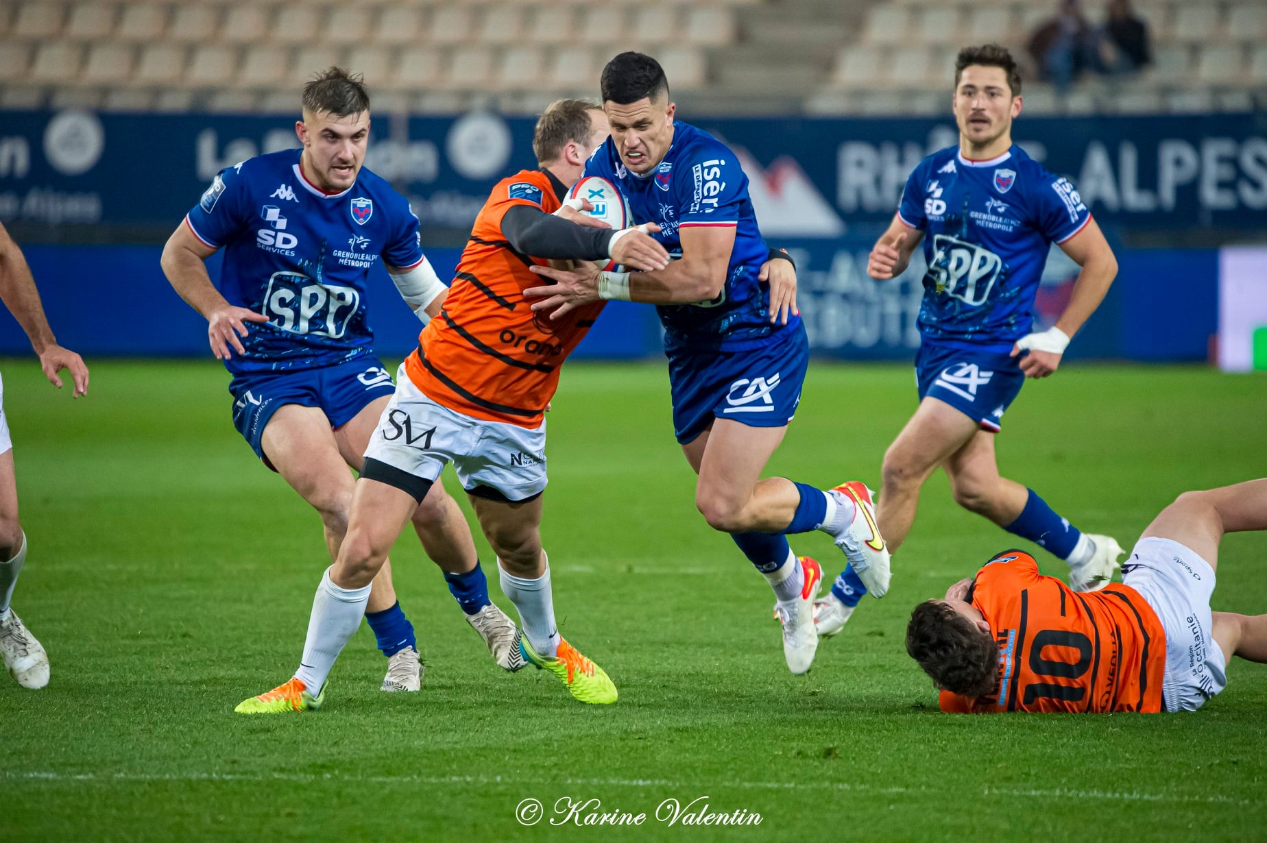 Thomas FORTUNEL - Romain FUSIER - Adrien SEGURET -  FC Grenoble Rugby - Racing Club Narbonnais - Rugby -  (#GrenobleVsNarbonne2021Nov) Photo by: Karine Valentin | Siuxy Sports 2021-11-26