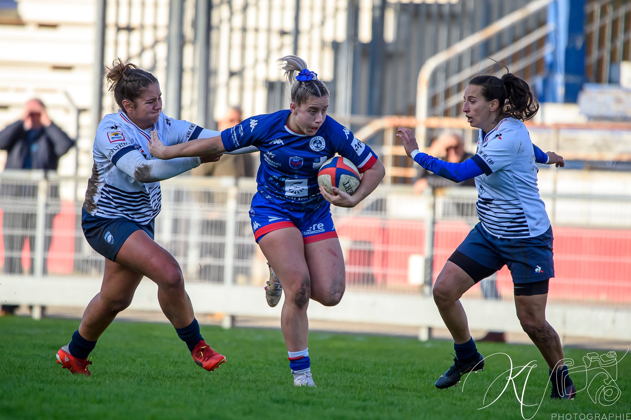 Juliette BLOUIN -  FC Grenoble Rugby - Montpellier Hérault Rugby - Rugby - Amazones (17) vs (10) MHR (#AmazonesVsMHR2022) Photo by: Karine Valentin | Siuxy Sports 2022-11-20