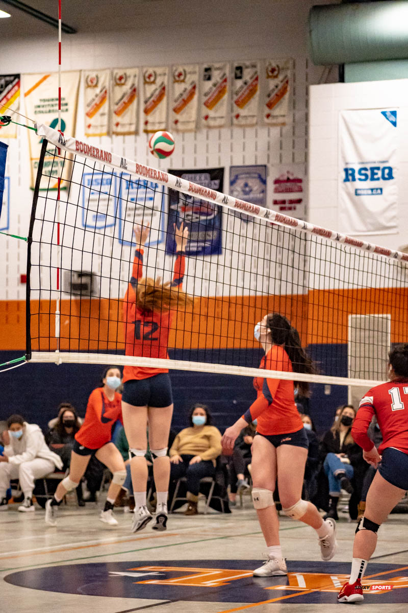  Cégep André Laurendeau - Cégep Trois-Rivières - Volleyball - André Laurendeau vs Trois Rivières - Volley (#BoomerangVsDiablos2022) Photo by:  | Siuxy Sports 2022-02-20