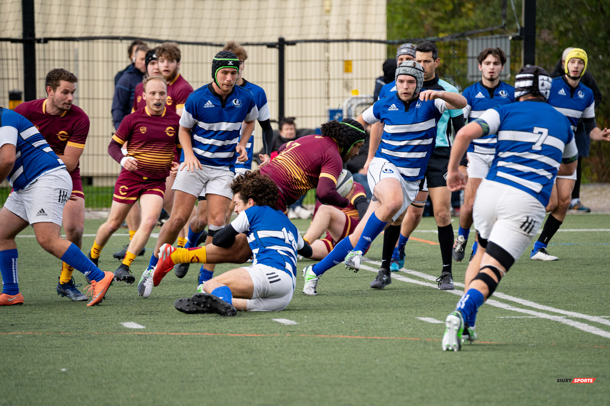 Mohamed ALMOALLIM - Aidan MCMULLAN - Justin SAVOIE-DAVIES -  Université de Montréal - Université Concordia - Rugby -  (#UdeMvsConcordia2021M) Photo by:  | Siuxy Sports 2021-10-23