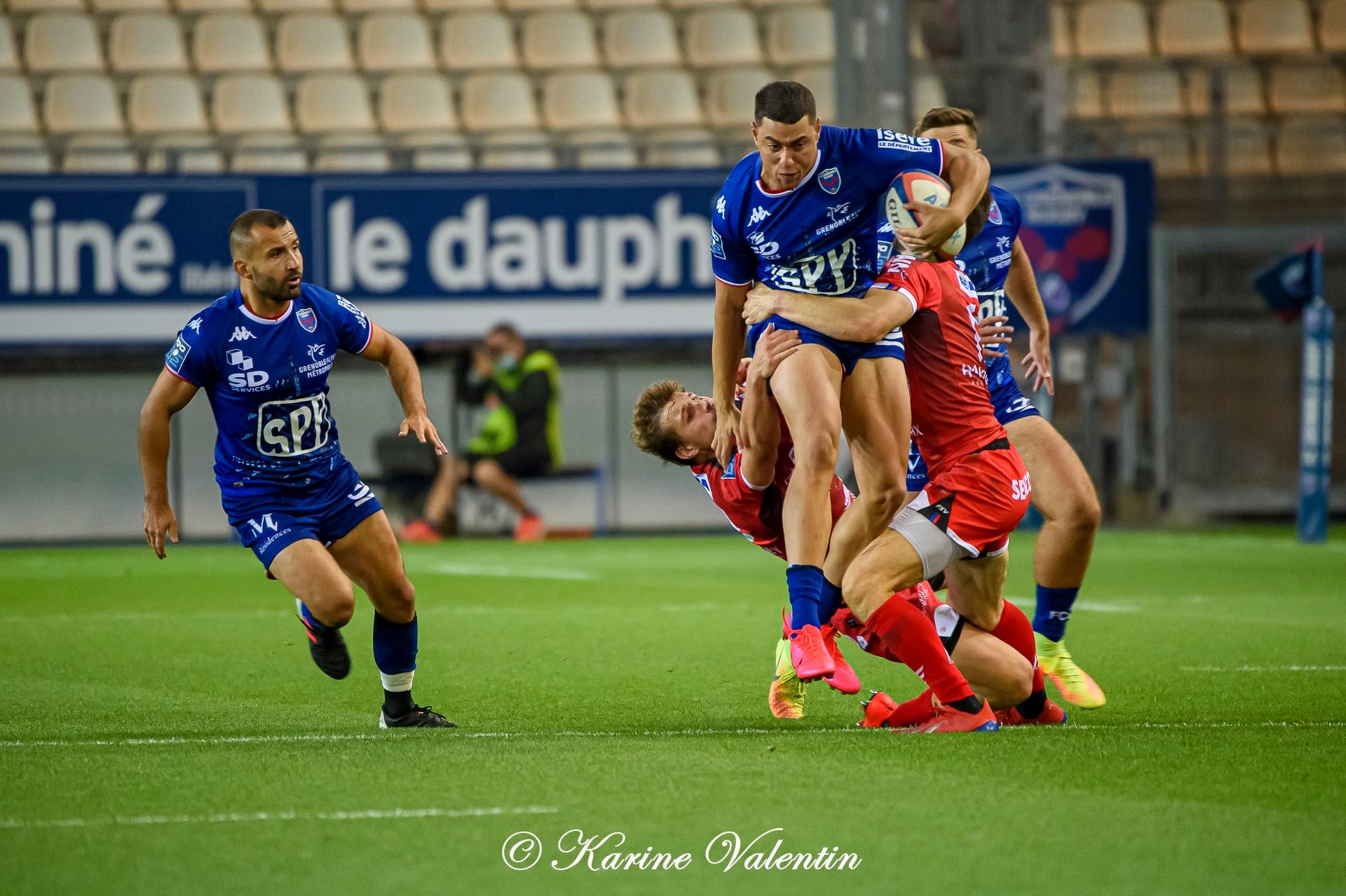  FC Grenoble Rugby - US Oyonnax Rugby - Rugby - Grenoble Vs Oyonnax (#FCGvsUSORoct2021) Photo by: Karine Valentin | Siuxy Sports 2021-08-27