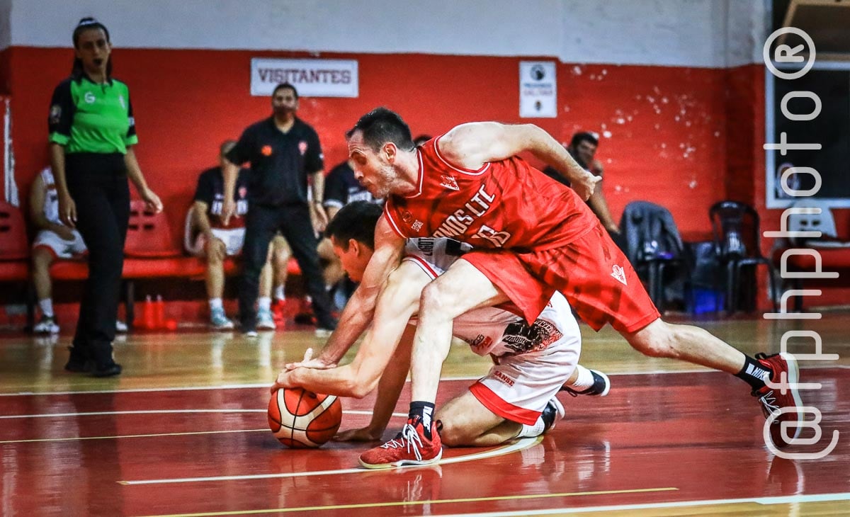 Ariel GARCÍA -  Ramos Mejía Lawn Tennis Club - Centro Deportivo Huracán de San Justo - Basketball - Ramos Mejia Lawn Tenis Club (83) Vs (54) Huracan de San Justo - 2022 - Liga Federal (#RMLTCVSHSJ2022fed) Photo by: Alan Roy Bahamonde | Siuxy Sports 2022-04-12