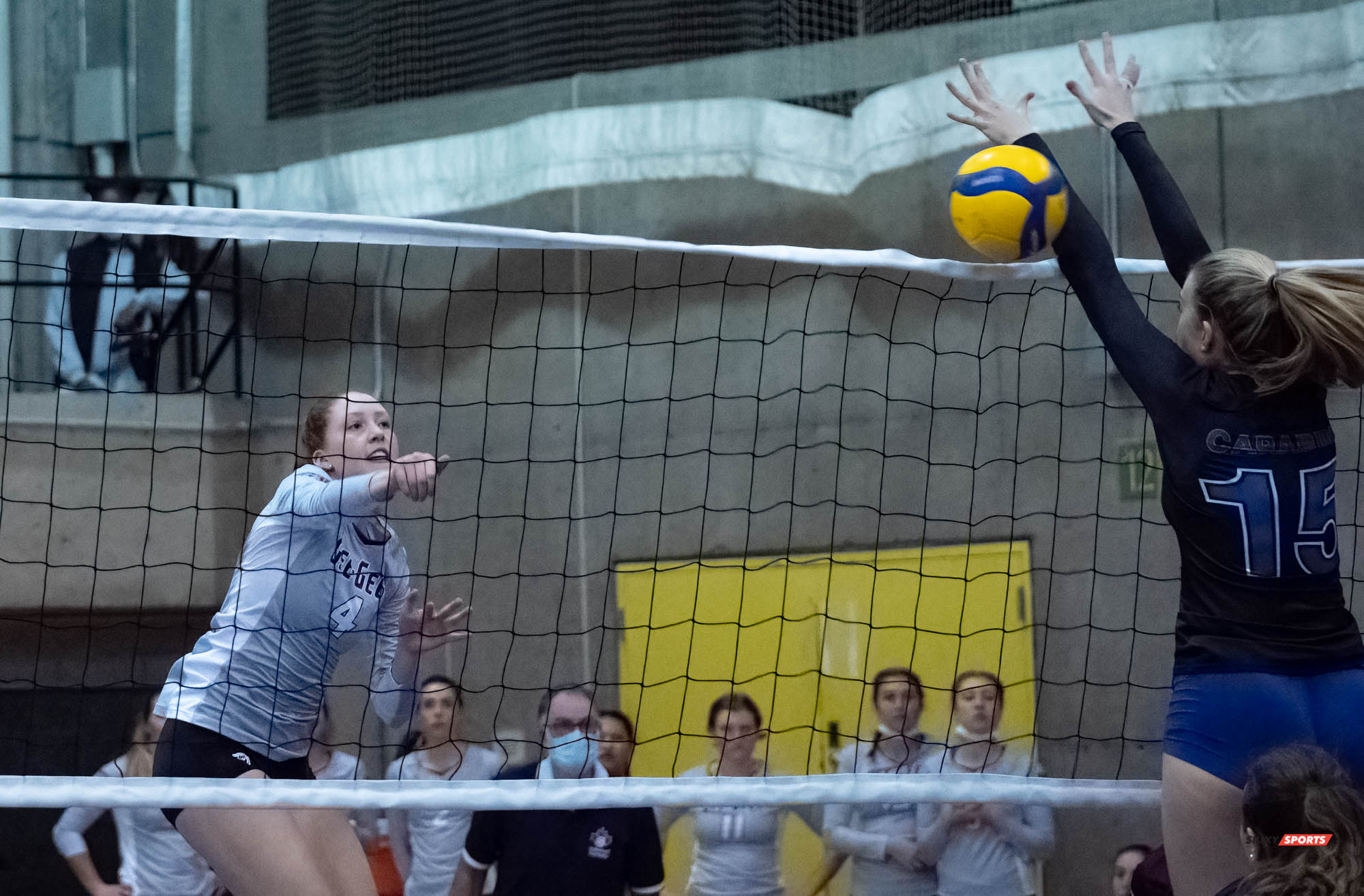 Myriam KAYSER-TOURIGNY -  Université de Montréal - Université Ottawa - Volleyball -  (#VolleyUdeMvsUOttawaFW) Photo by:  | Siuxy Sports 2021-11-12