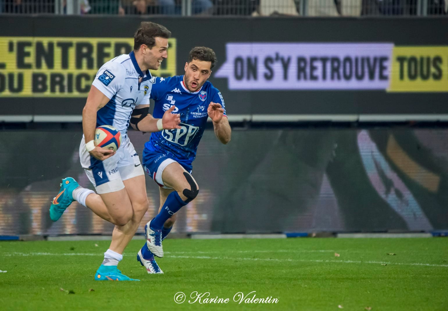 Lucas DUPONT -  FC Grenoble Rugby - USON Nevers - Rugby - FC Grenoble Rugby (34) vs USON Nevers (10) - 2022 (#FCGvsUSON2022) Photo by: Karine Valentin | Siuxy Sports 2022-03-04